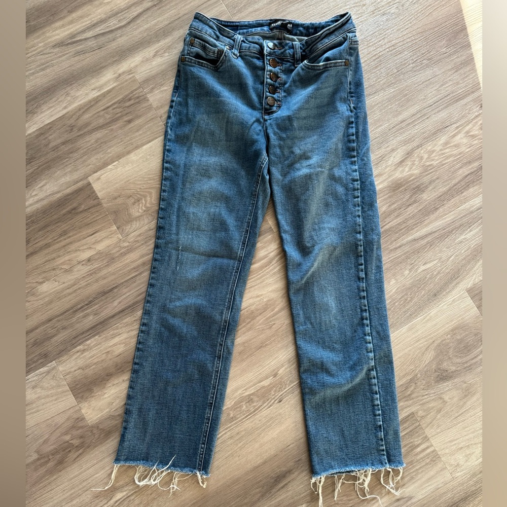 KENNETH COLE CROPPED BUTTON UP JEANS